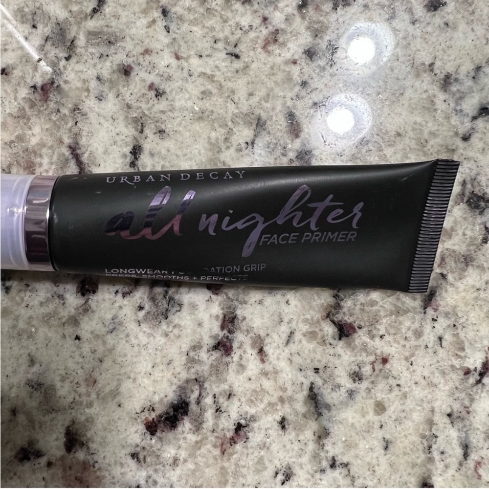 Urban Decay All Nighter Face Primer - Picture 4 of 5
